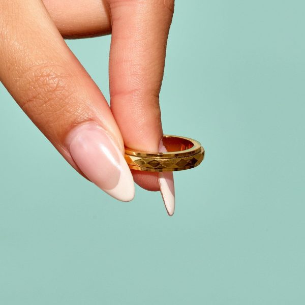 Diamond Cut Fidget Ring - Image 5