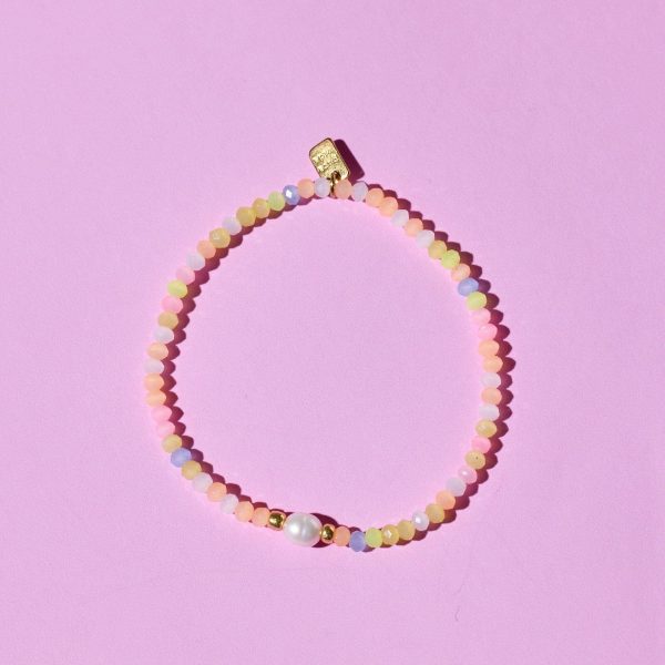 Blooming Frosted Bead Stretch Bracelet - Image 4
