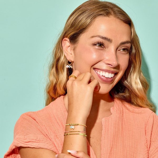 La Rosa Gold Dainty Bracelet - Image 6