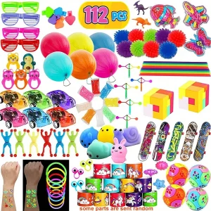 Christmas Decoration 112 Pcs Party Favors For Kids 6-8 8-12, Birthday Gifts Toys, Treasure Chest Toys, Carnival Prizes, Kids Classroom Rewards, Stocking Stuffers, Goodie Bag Items For Kids, Prize Box, Pinata Fillers(Some Parts Are Sent Random) School