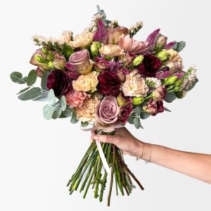 August Moon (29+ stems)