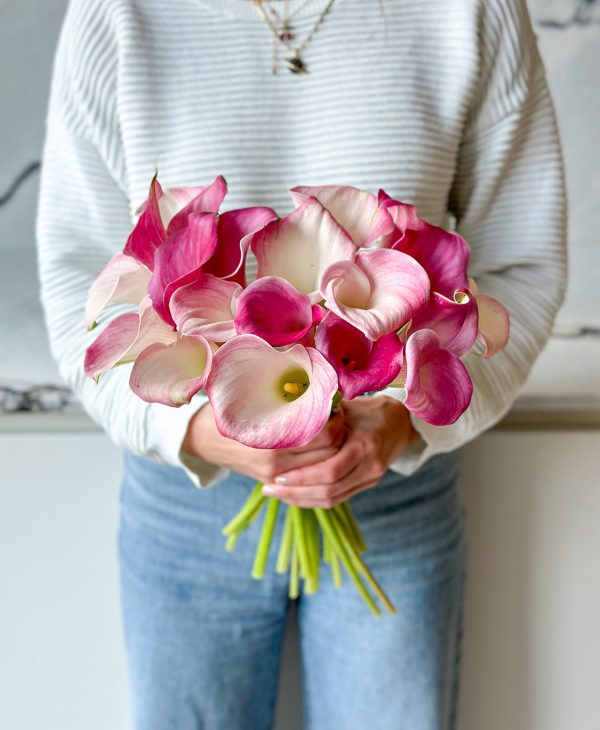 Calla On Me (20 Stems) - Image 5
