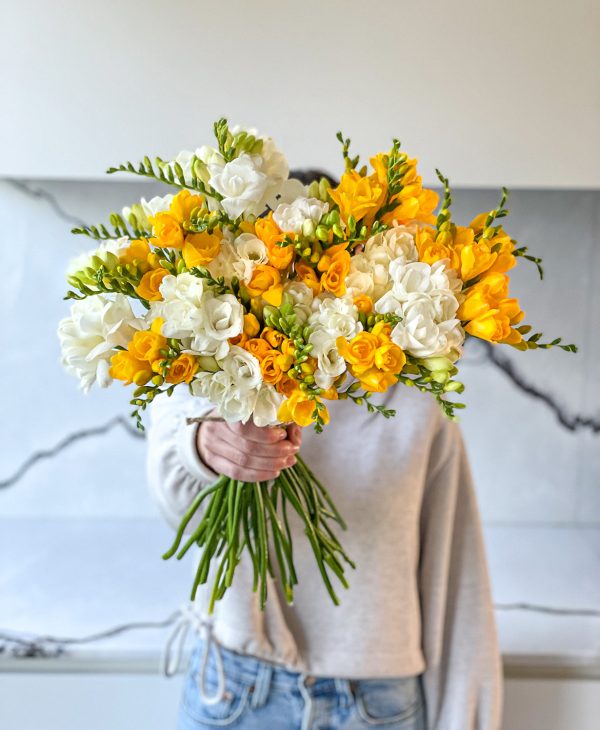 Be a Pineapple Freesia (40 stems, 80+ blooms) - Image 3